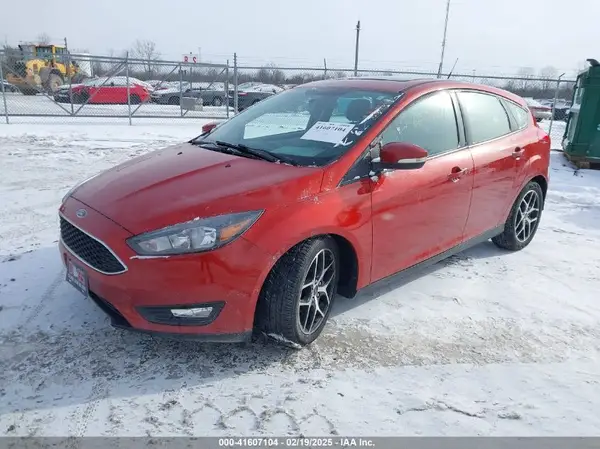 1FADP3M23JL292517 2018 FORD FOCUS - Image 2