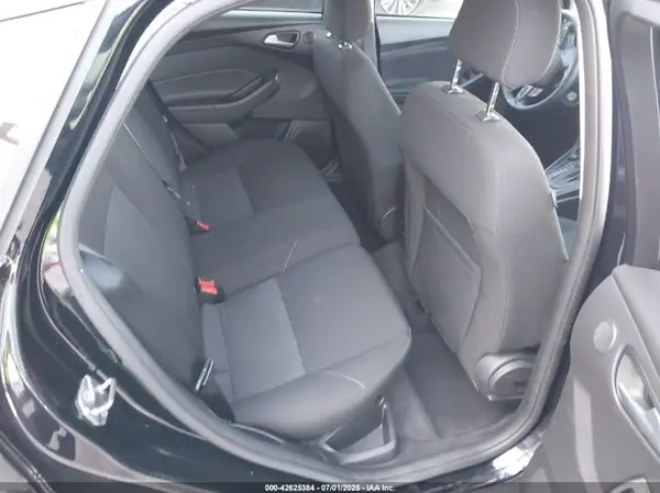 1FADP3M23JL292758 2018 FORD FOCUS - Image 8