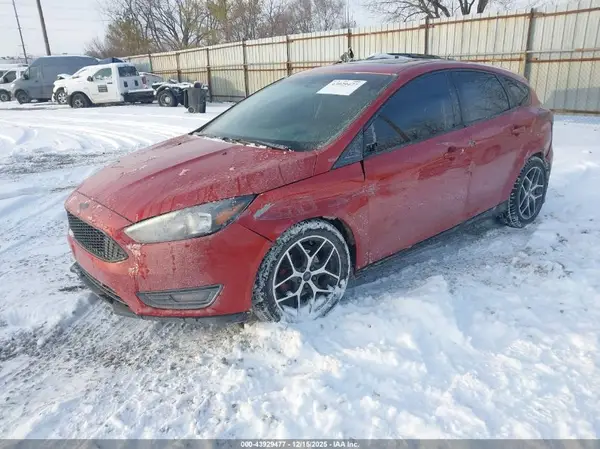 1FADP3M23JL301538 2018 FORD FOCUS - Image 2