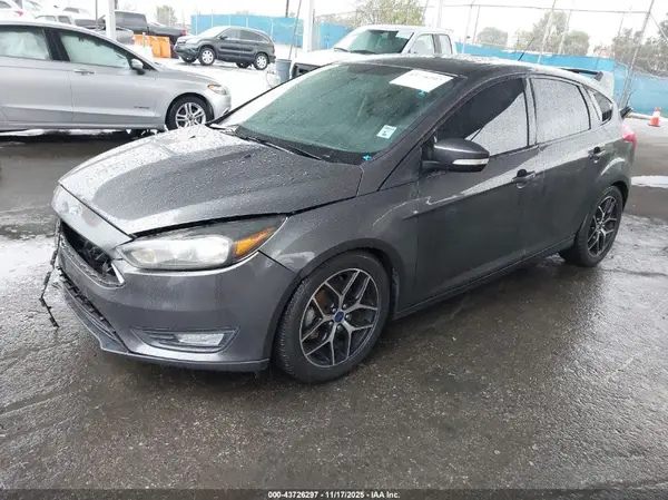 1FADP3M24HL206013 2017 FORD FOCUS - Image 2
