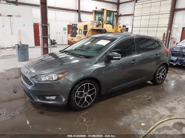 1FADP3M24HL258581 2017 FORD FOCUS - Image 2