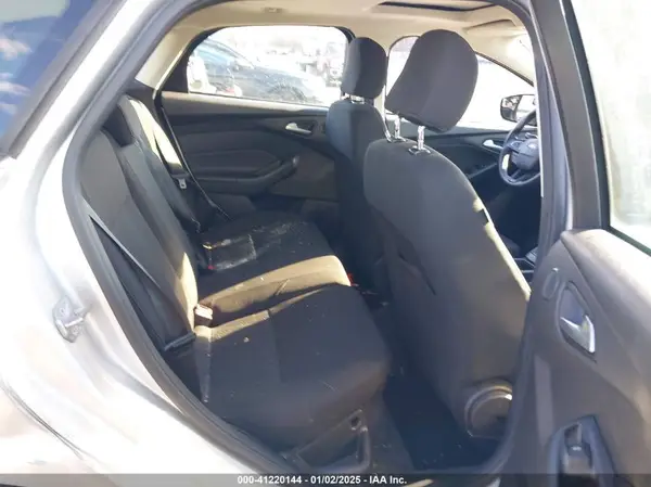 1FADP3M24HL309576 2017 FORD FOCUS - Image 8