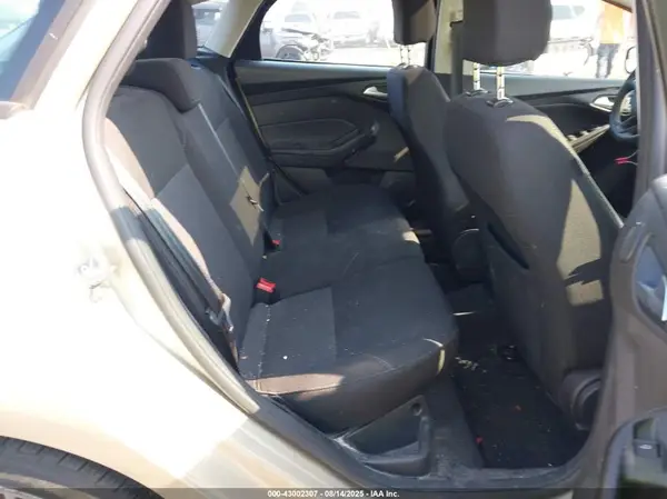1FADP3M24HL323784 2017 FORD FOCUS - Image 8