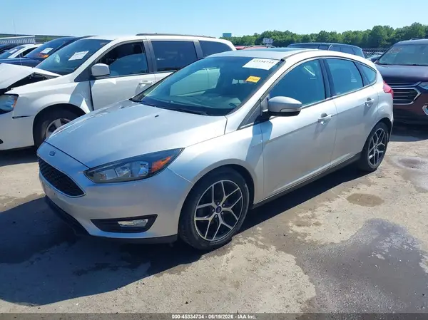 1FADP3M24JL202999 2018 FORD FOCUS - Image 2