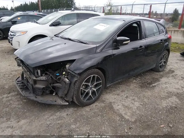 1FADP3M24JL224582 2018 FORD FOCUS - Image 2