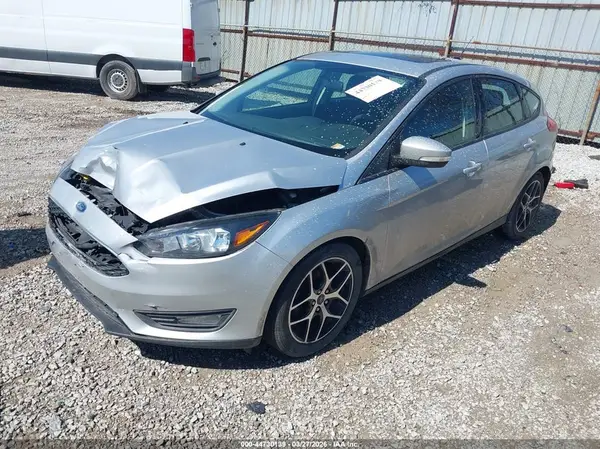 1FADP3M24JL239664 2018 FORD FOCUS - Image 2