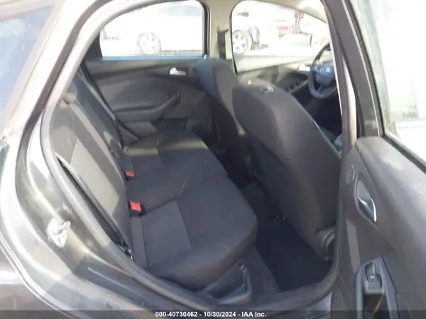 1FADP3M24JL241110 2018 FORD FOCUS - Image 8