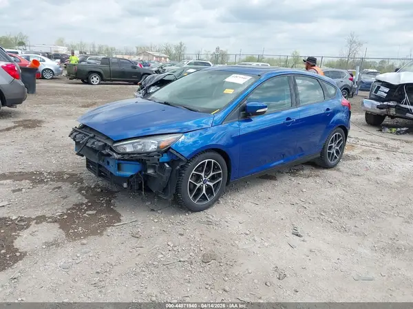 1FADP3M24JL287486 2018 FORD FOCUS - Image 2