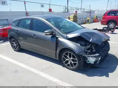 1FADP3M24JL293319 2018 FORD FOCUS