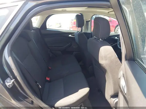 1FADP3M24JL293319 2018 FORD FOCUS - Image 8