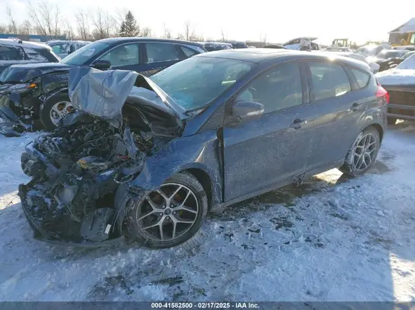 1FADP3M24JL301080 2018 FORD FOCUS - Image 2