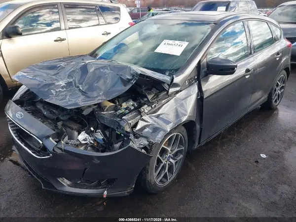1FADP3M24JL301547 2018 FORD FOCUS - Image 2