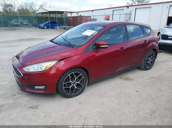 1FADP3M25HL202410 2017 FORD FOCUS - Image 2