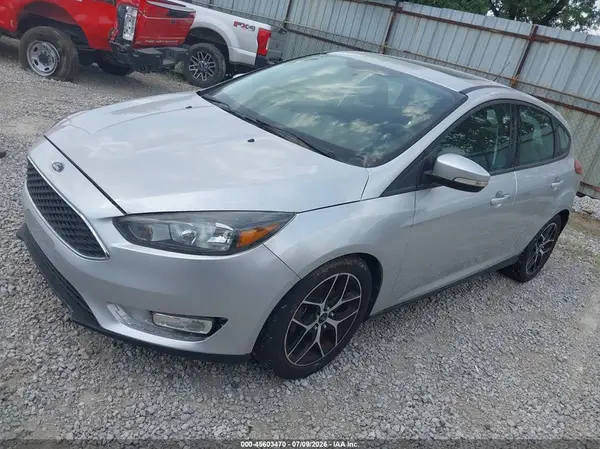 1FADP3M25HL203749 2017 FORD FOCUS - Image 2