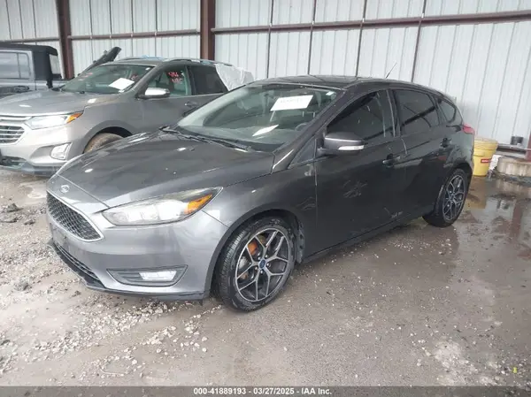 1FADP3M25HL229946 2017 FORD FOCUS - Image 2