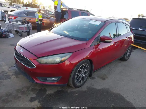 1FADP3M25HL245869 2017 FORD FOCUS - Image 2