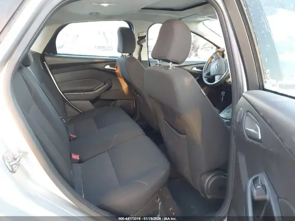 1FADP3M25HL250604 2017 FORD FOCUS - Image 8
