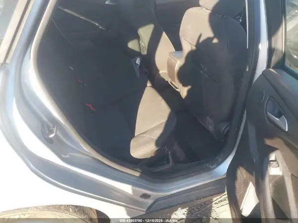 1FADP3M25HL265264 2017 FORD FOCUS - Image 8