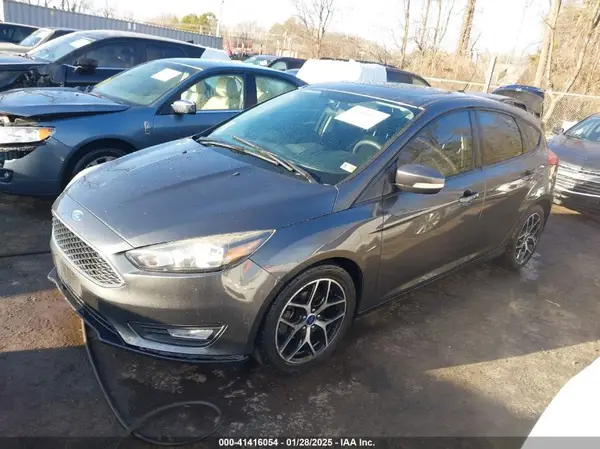 1FADP3M25HL326967 2017 FORD FOCUS - Image 2