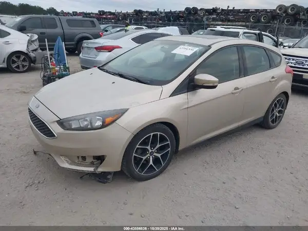 1FADP3M25JL238331 2018 FORD FOCUS - Image 2