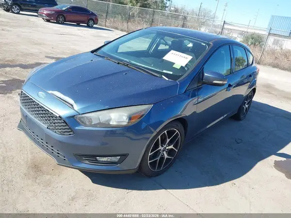 1FADP3M25JL275587 2018 FORD FOCUS - Image 2