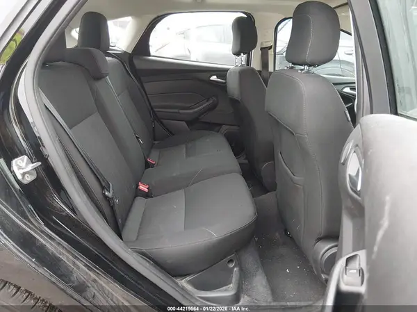 1FADP3M25JL314159 2018 FORD FOCUS - Image 8