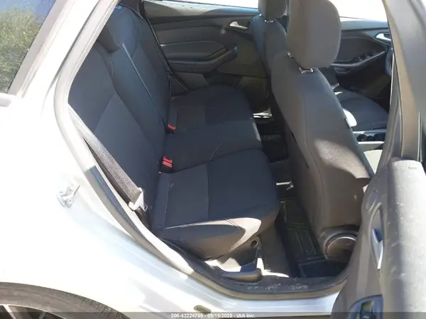 1FADP3M26HL212136 2017 FORD FOCUS - Image 8