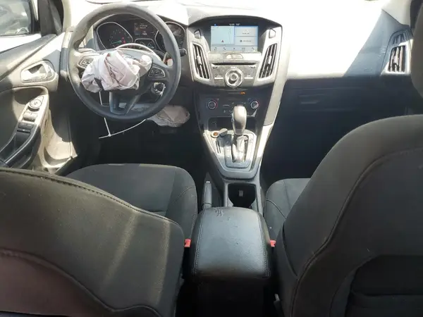 1FADP3M26HL257089 2017 FORD FOCUS - Image 8