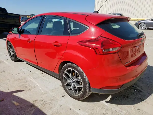 1FADP3M26HL264527 2017 FORD FOCUS - Image 2