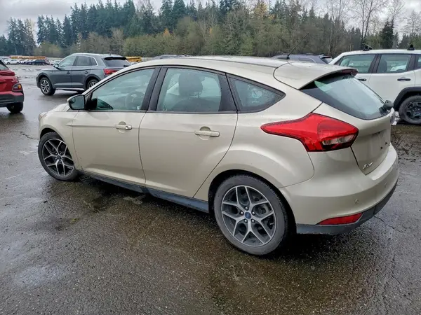1FADP3M26HL285233 2017 FORD FOCUS - Image 2