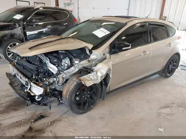 1FADP3M26HL305285 2017 FORD FOCUS - Image 2