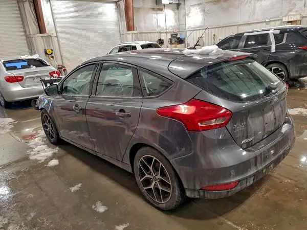 1FADP3M26HL306405 2017 FORD FOCUS - Image 2