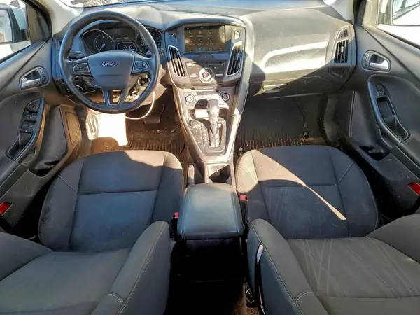 1FADP3M26JL321086 2018 FORD FOCUS - Image 8