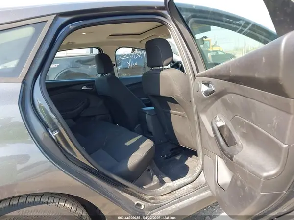 1FADP3M26JL321167 2018 FORD FOCUS - Image 8