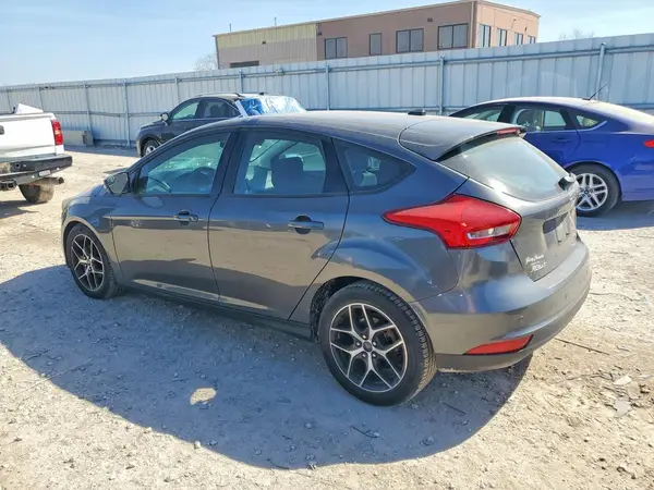 1FADP3M27HL211951 2017 FORD FOCUS - Image 2