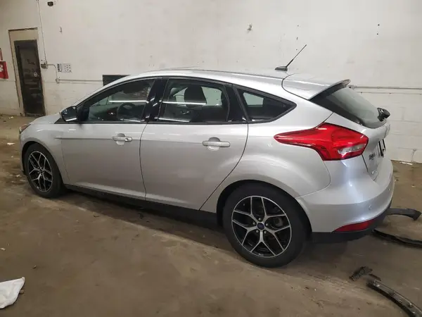 1FADP3M27HL245470 2017 FORD FOCUS - Image 2