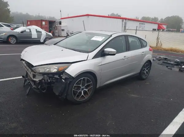 1FADP3M27HL248952 2017 FORD FOCUS - Image 2