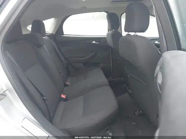 1FADP3M27HL248952 2017 FORD FOCUS - Image 8