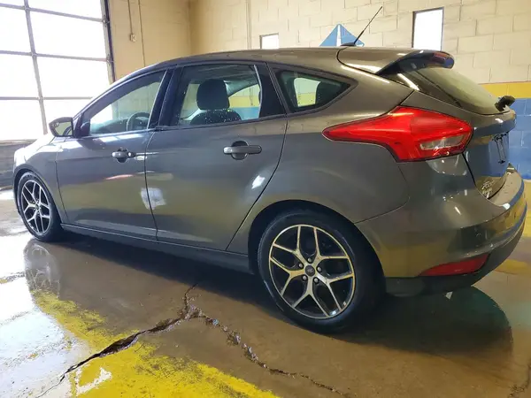 1FADP3M27HL265248 2017 FORD FOCUS - Image 2