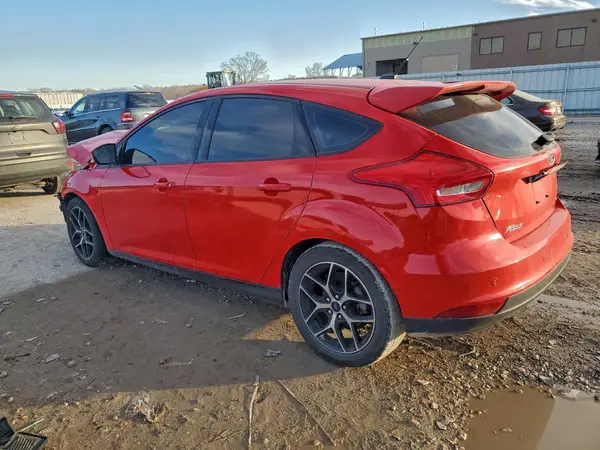 1FADP3M27HL284267 2017 FORD FOCUS - Image 2
