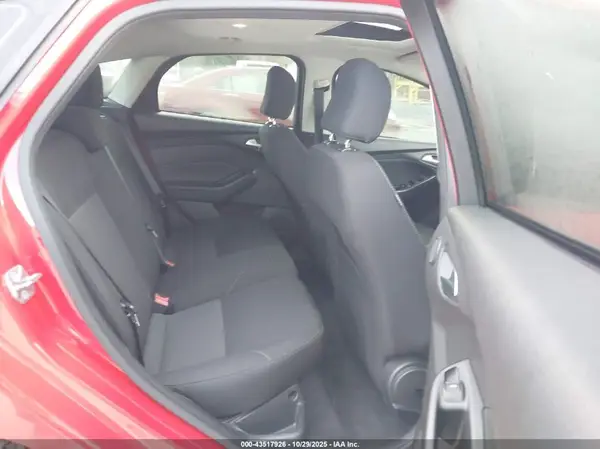 1FADP3M27HL293857 2017 FORD FOCUS - Image 8