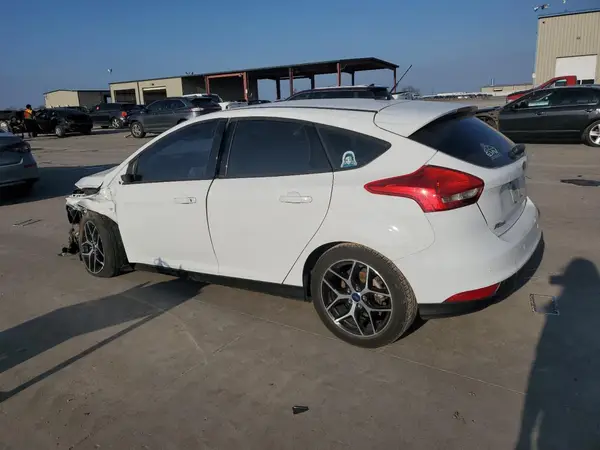1FADP3M27JL213480 2018 FORD FOCUS - Image 2