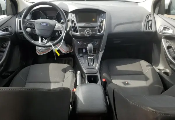 1FADP3M27JL215374 2018 FORD FOCUS - Image 8