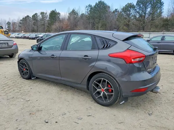 1FADP3M27JL217450 2018 FORD FOCUS - Image 2