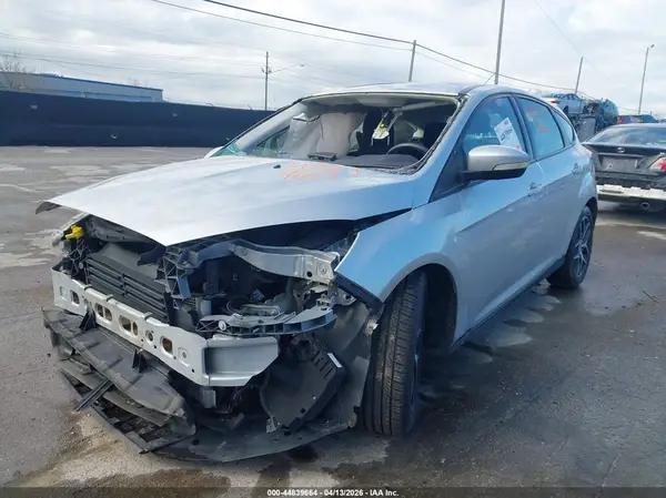 1FADP3M27JL228836 2018 FORD FOCUS - Image 2