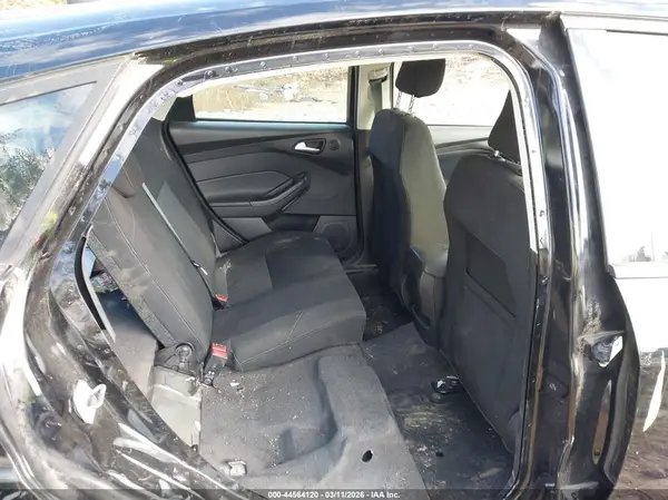 1FADP3M27JL237634 2018 FORD FOCUS - Image 8