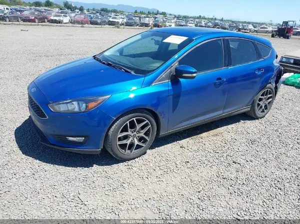 1FADP3M27JL288163 2018 FORD FOCUS - Image 2