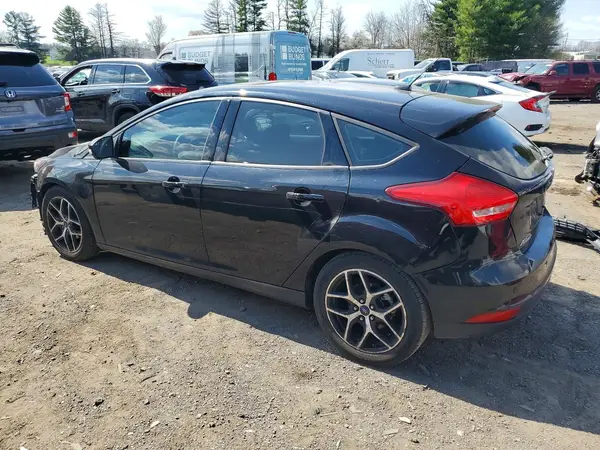 1FADP3M27JL300232 2018 FORD FOCUS - Image 2