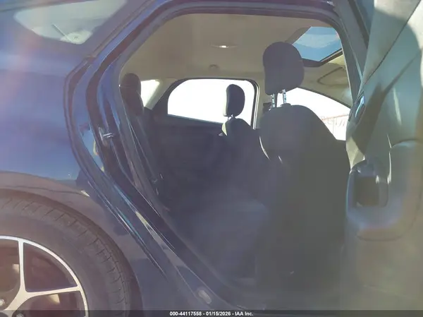 1FADP3M28HL205334 2017 FORD FOCUS - Image 8