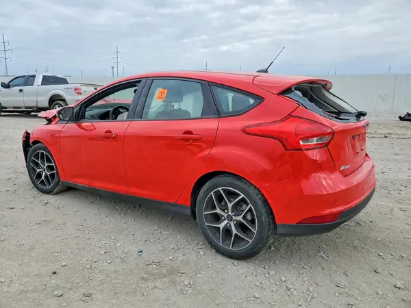 1FADP3M28HL219038 2017 FORD FOCUS - Image 2